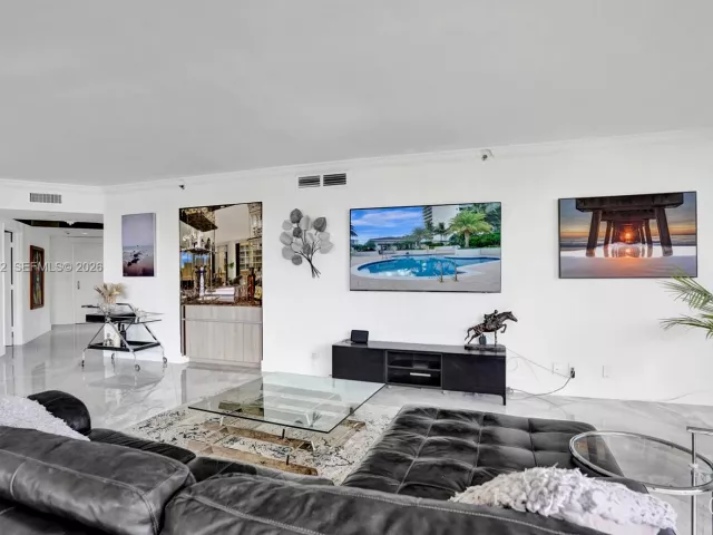 Продажа квартиры #1106 - фото 7489674