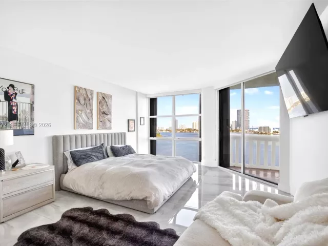 Продажа квартиры #1106 - фото 7489685