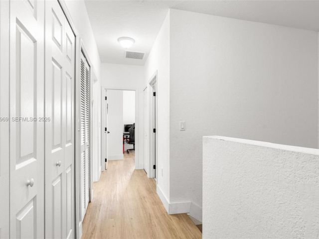 Продажа дома по адресу 16371 SW 44th Ter - фото 7436712