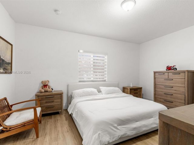 Продажа дома по адресу 16371 SW 44th Ter - фото 7436713