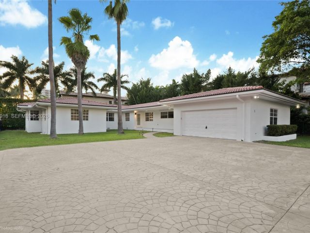 Дом в аренду по адресу 52 Camden Dr - фото 7477226