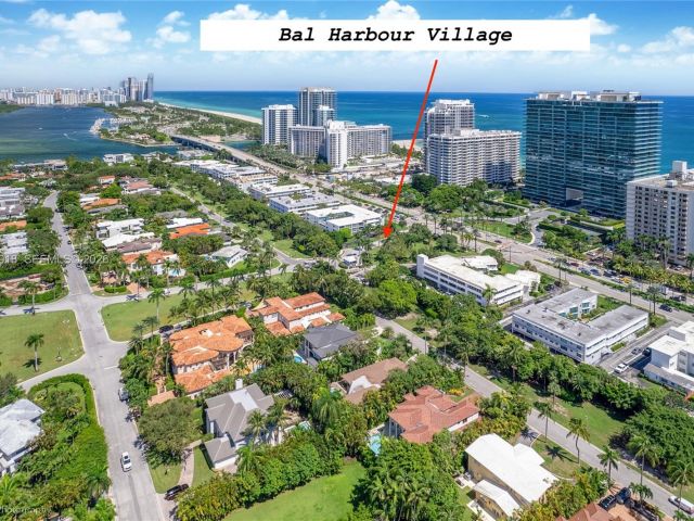 Дом в аренду по адресу 52 Camden Dr - фото 7477228