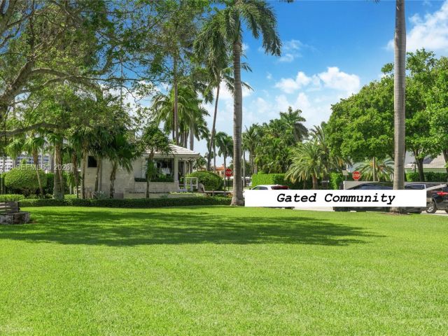 Дом в аренду по адресу 52 Camden Dr - фото 7477231