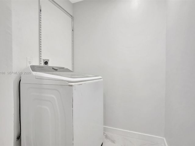 Продажа дома по адресу 3916 NW 207th St Rd - фото 7436976