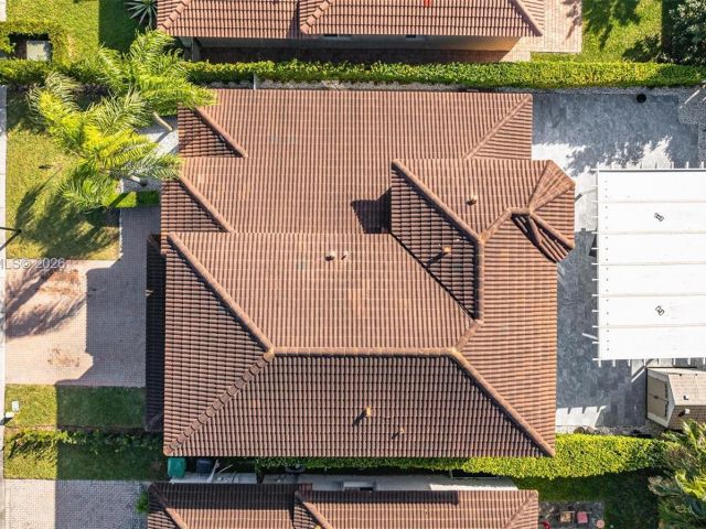 Дом в аренду по адресу 15786 SW 141st St 15786 - фото 7436780