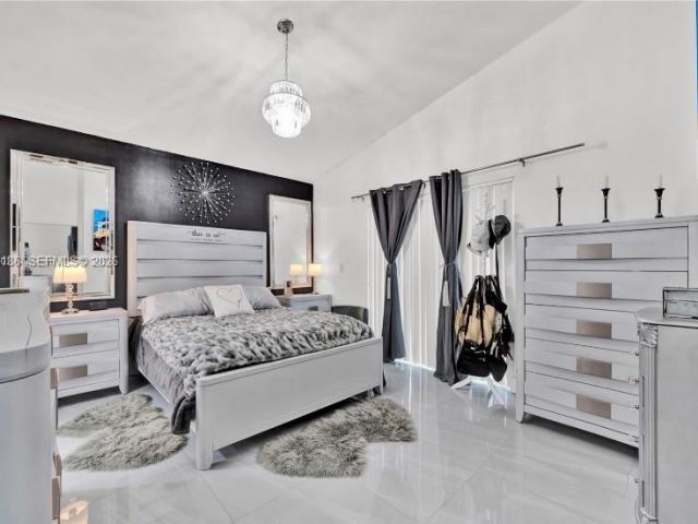 Продажа дома по адресу 13721 SW 119th Ave - фото 7437478