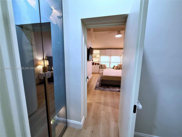 Продажа дома по адресу 775 NE 76th St - фото 7436101