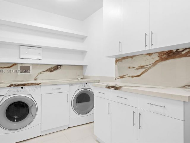 Продажа квартиры #5706 - фото 7483760