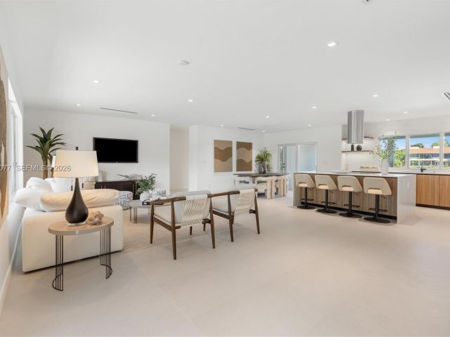 Продажа дома по адресу 19721 NE 23rd Ave - фото 7437508