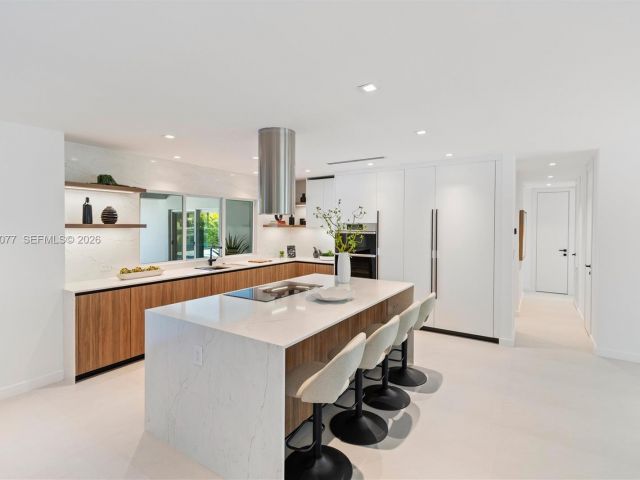 Продажа дома по адресу 19721 NE 23rd Ave - фото 7437513