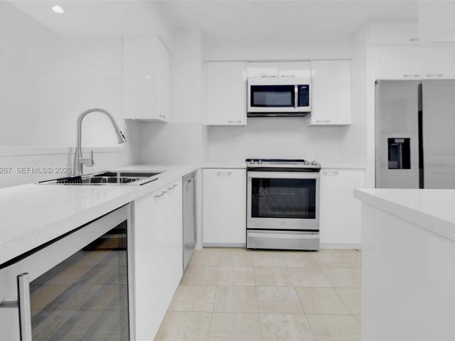 Продажа квартиры #1003 - фото 7438227