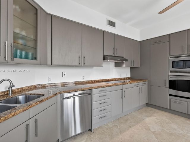 Продажа квартиры #510 - фото 7442670