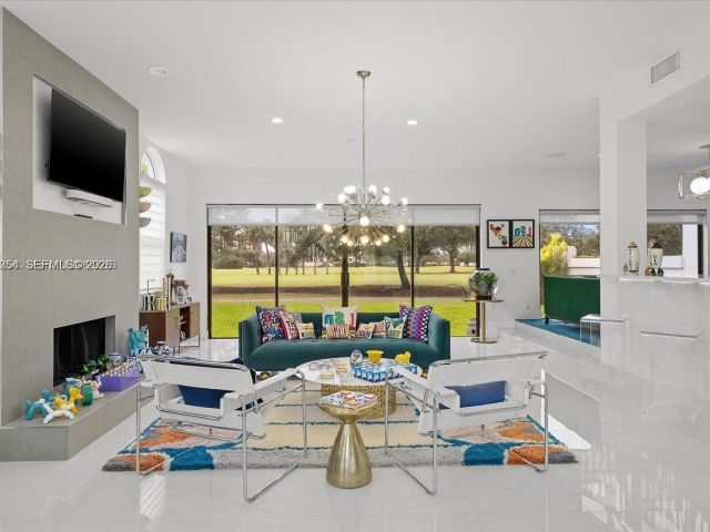 Продажа дома по адресу 22818 El Dorado Dr - фото 7437406