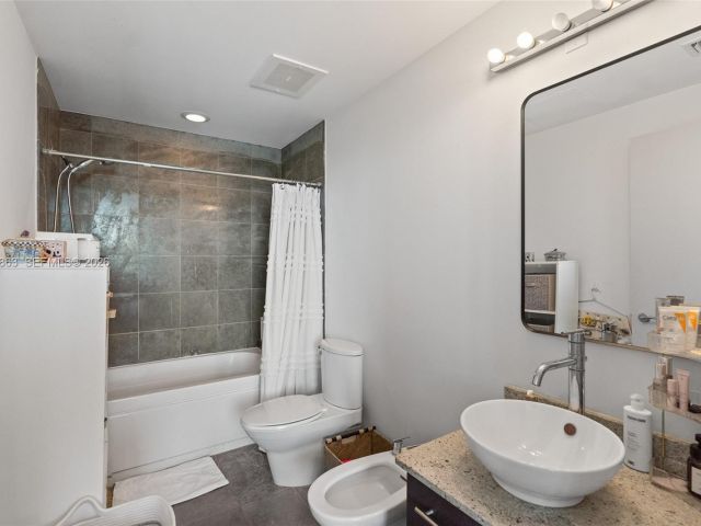 Продажа квартиры #1019 - фото 7449234