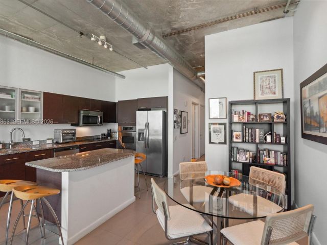 Продажа квартиры #1019 - фото 7449235