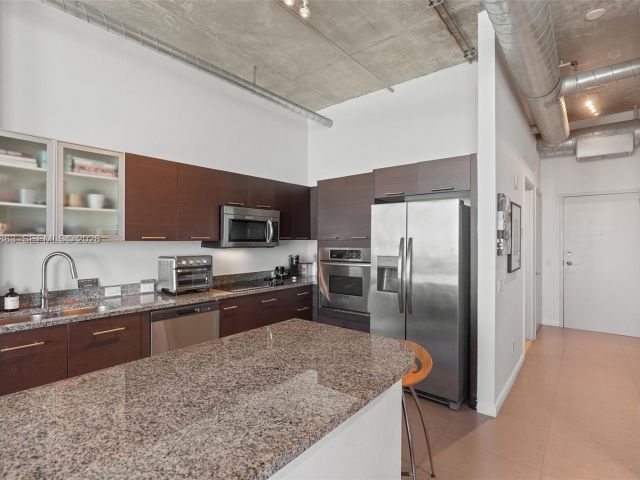 Продажа квартиры #1019 - фото 7449236