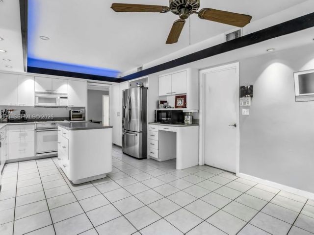 Продажа дома по адресу 5201 Jefferson St - фото 7536011