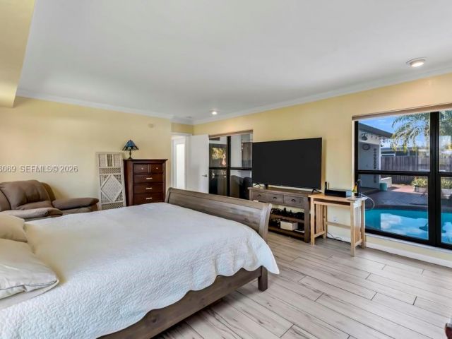 Продажа дома по адресу 5201 Jefferson St - фото 7536013