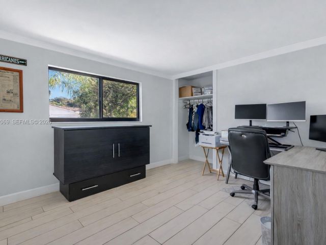 Продажа дома по адресу 5201 Jefferson St - фото 7536019