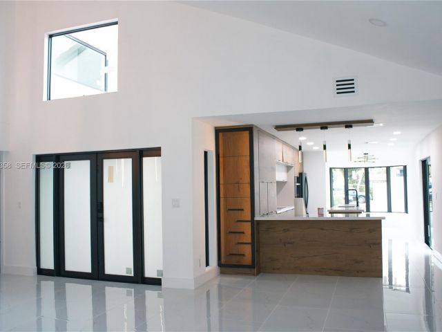 Продажа дома по адресу 10433 SW 118th Ct - фото 7438170