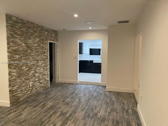 Дом в аренду по адресу 2837 SW 126th Ave - фото 7438137