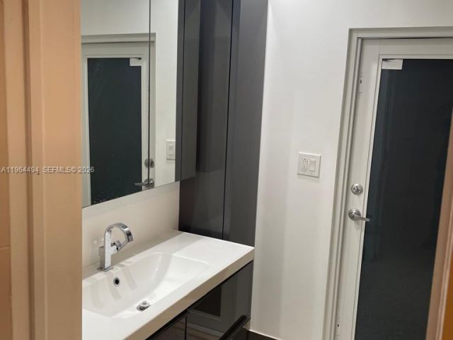 Дом в аренду по адресу 2837 SW 126th Ave - фото 7438145