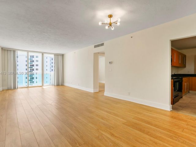 Продажа квартиры #1110 - фото 7439088