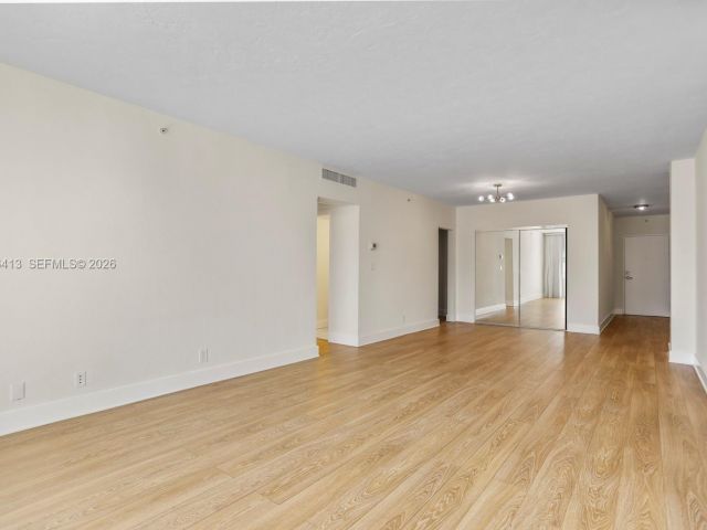 Продажа квартиры #1110 - фото 7439094