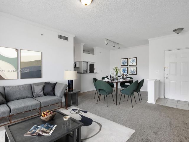 Продажа квартиры #2619 - фото 7447054