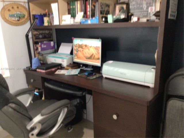 Продажа дома по адресу 1318 SW 49th Ter - фото 7483515