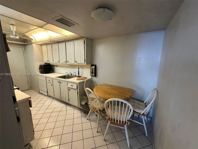 Продажа квартиры #1517 - фото 7503935