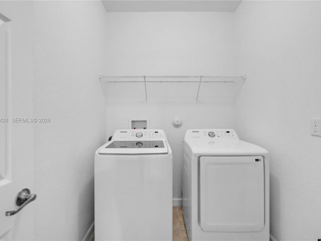 Продажа дома по адресу 11495 SW 241st St - фото 7492994