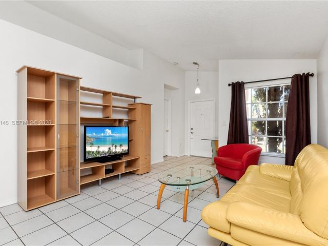 Продажа дома по адресу 14144 SW 149th Pl - фото 7438122