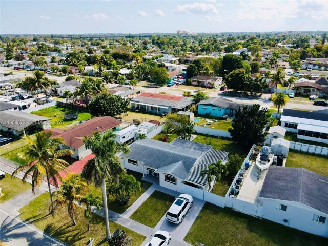 Продажа дома по адресу 15120 SW 296th St - фото 7460919