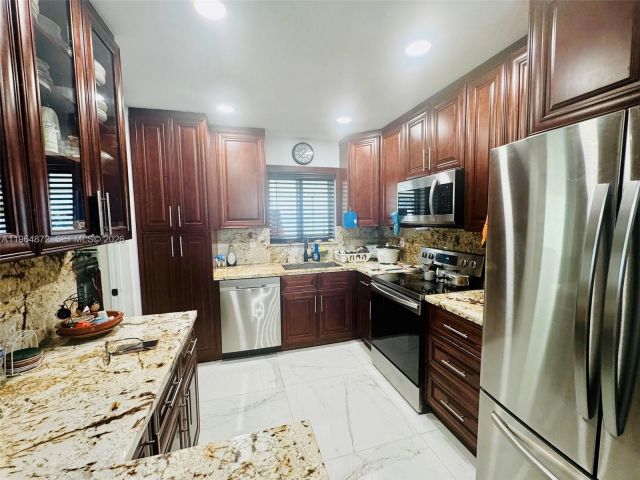 Продажа дома по адресу 15120 SW 296th St - фото 7460943