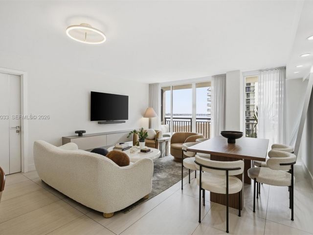 Продажа квартиры #823 - фото 7469631