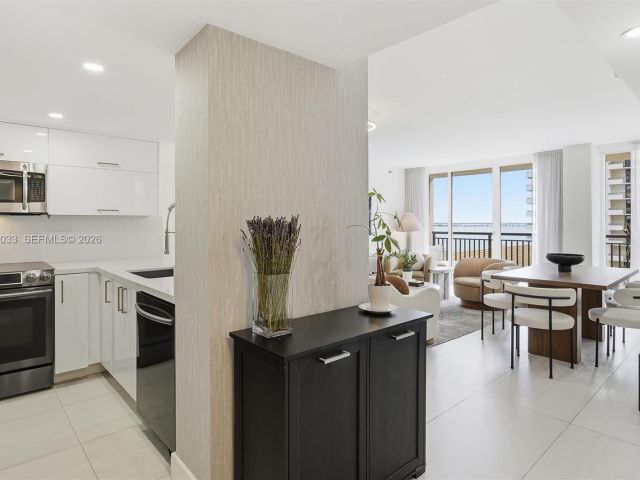 Продажа квартиры #823 - фото 7469636