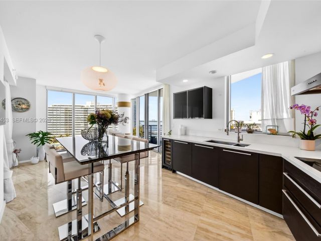 Квартира в аренду номер1001 - фото 7438580