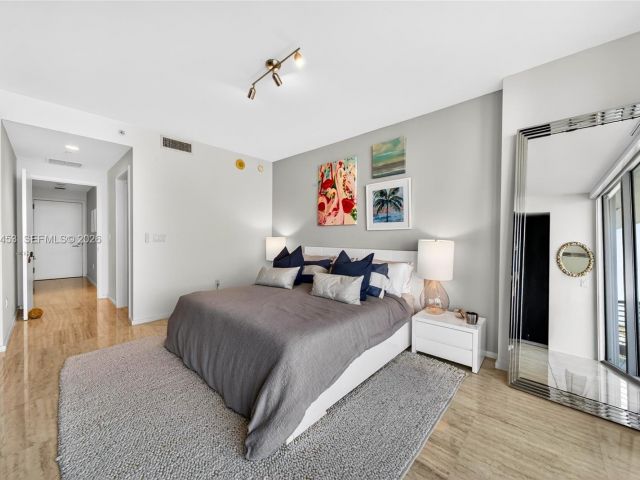 Квартира в аренду номер1001 - фото 7438587