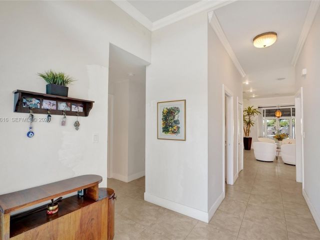 Продажа дома по адресу 471 SW 92nd Psge - фото 7446140