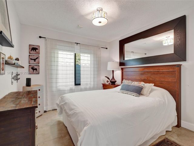 Продажа дома по адресу 471 SW 92nd Psge - фото 7446142