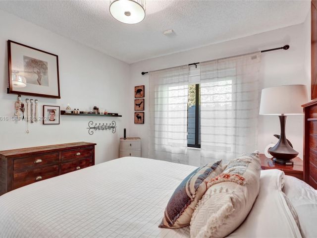 Продажа дома по адресу 471 SW 92nd Psge - фото 7446144