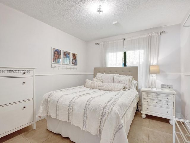 Продажа дома по адресу 471 SW 92nd Psge - фото 7446146