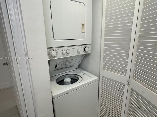 Продажа квартиры #1712 - фото 7446637