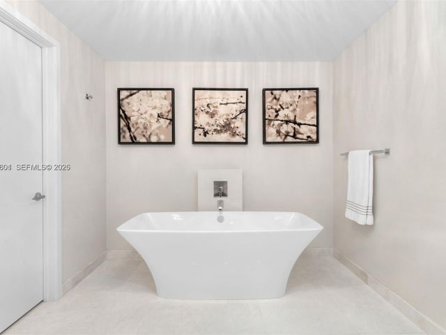 Продажа квартиры #2110 - фото 7439677