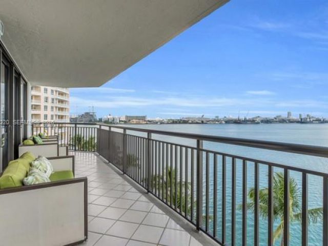 Продажа квартиры #832 - фото 7441045