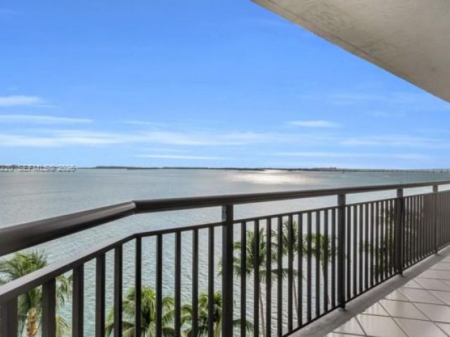 Продажа квартиры #832 - фото 7441049