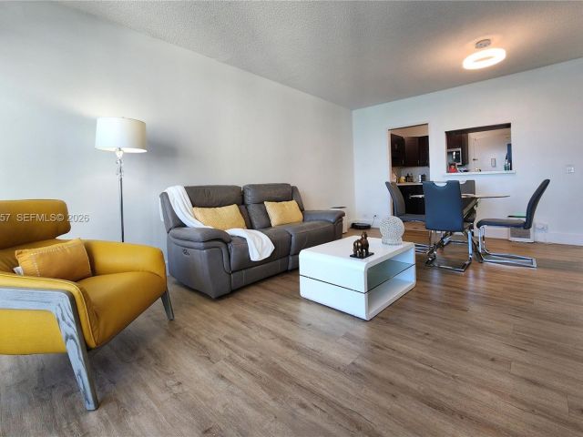 Квартира в аренду номер1020 - фото 7500902