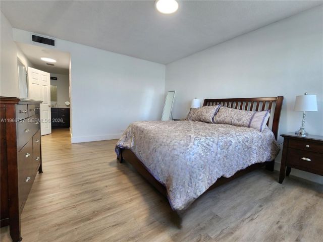 Квартира в аренду номер1020 - фото 7500907