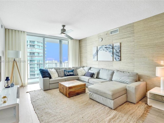 Квартира в аренду номер4-2104 - фото 7441647